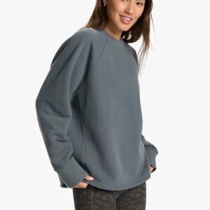 Vuori Restore Oversized Crewneck Size small